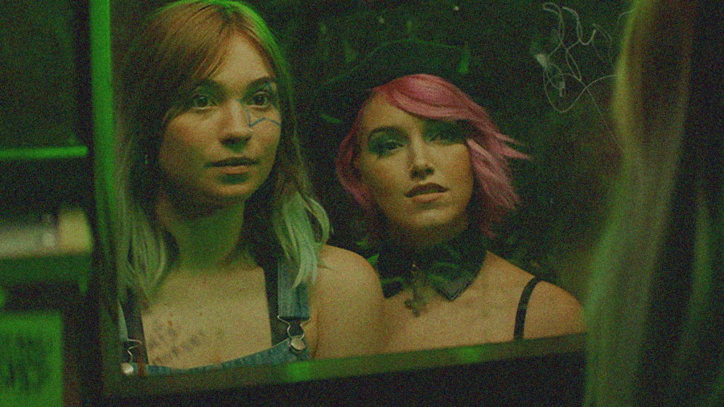 REVIEW: Poser [2022]